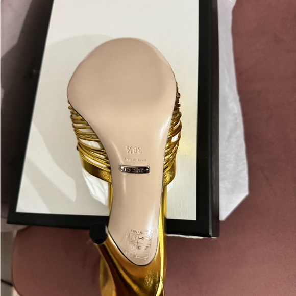 GUCCI Women’s Crawford Metallic Leather Sandals - Picture 4 of 6